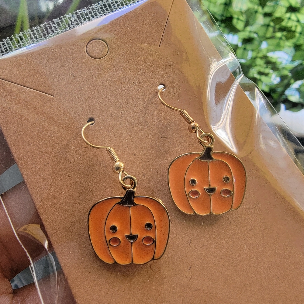 🍁8 Final!! Pumpkin Shaped Earrings